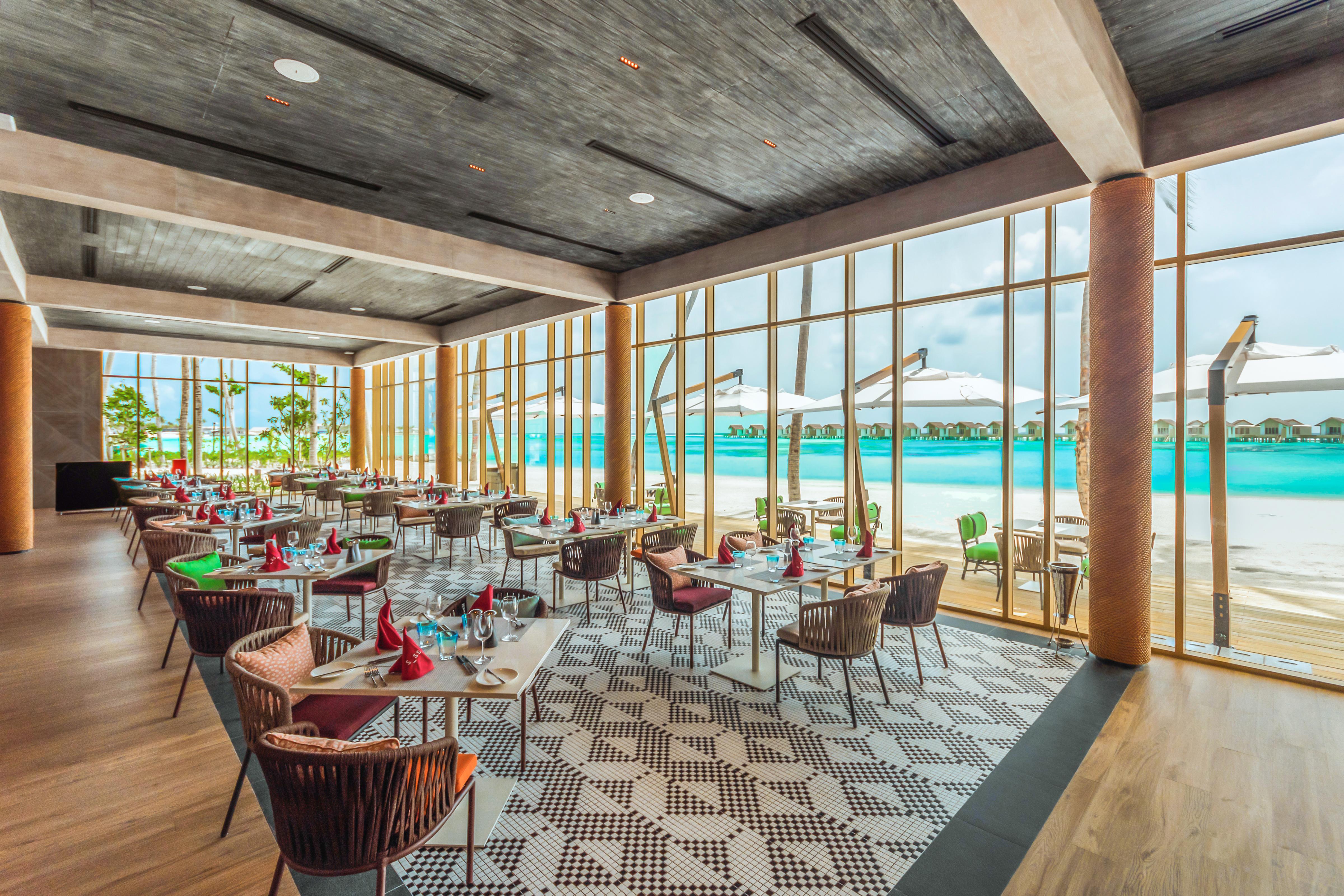 Hard Rock Hotel Maldives - Complimentary Roundtrip Speed Boat Transfer Until 31St October 2025 Emboodhoo Lagoon Dış mekan fotoğraf The restaurant at the resort