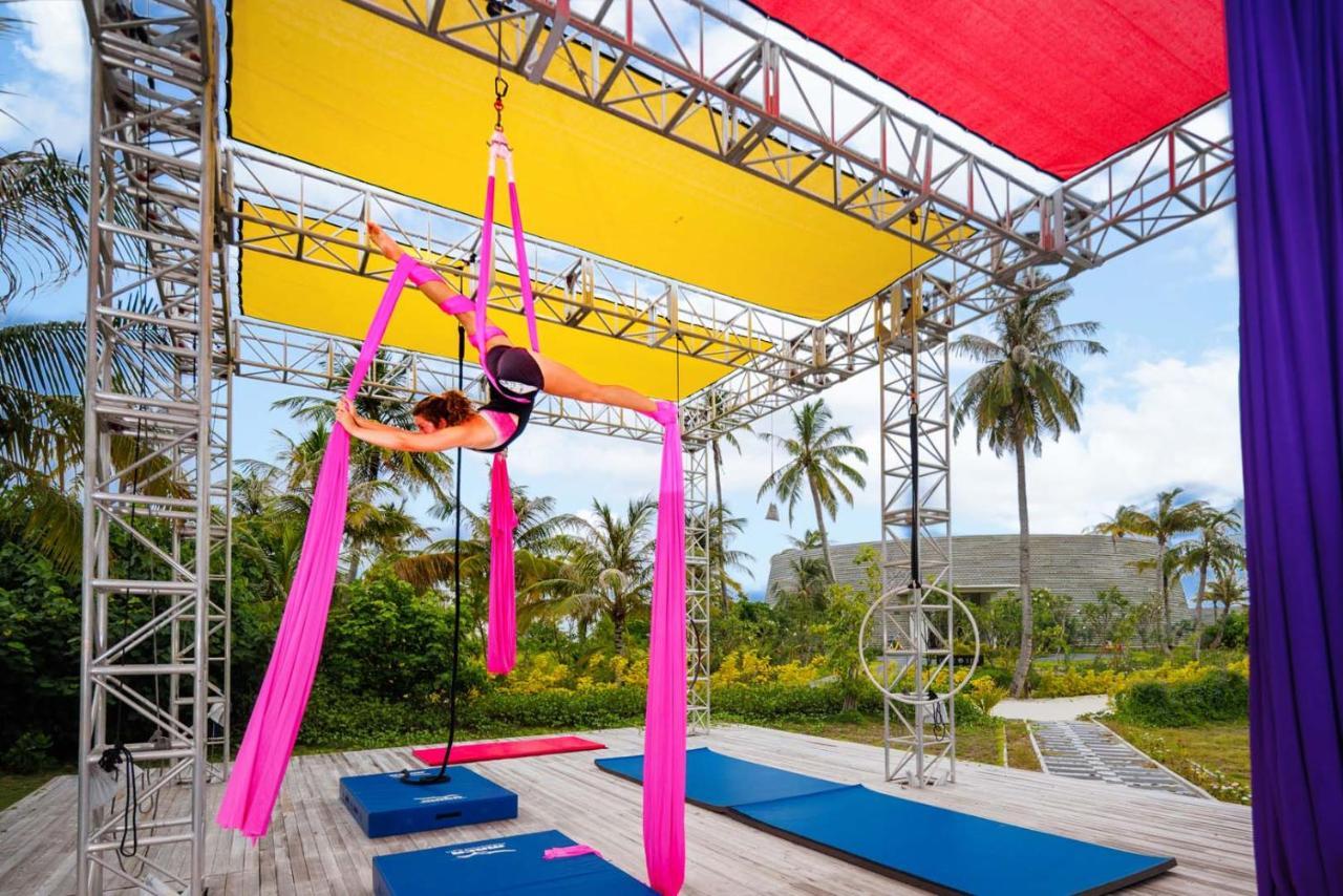 Hard Rock Hotel Maldives - Complimentary Roundtrip Speed Boat Transfer Until 31St October 2025 Emboodhoo Lagoon Dış mekan fotoğraf Aerial silks